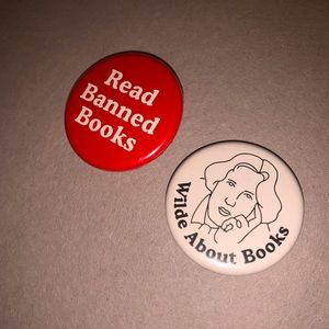 Book Pins